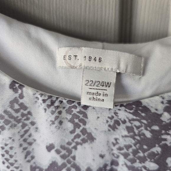 Cato Snake Print Blouse Women 22/24W Plus Gray Slit Open Long Sleeve Flowy Lined - Picture 4 of 14